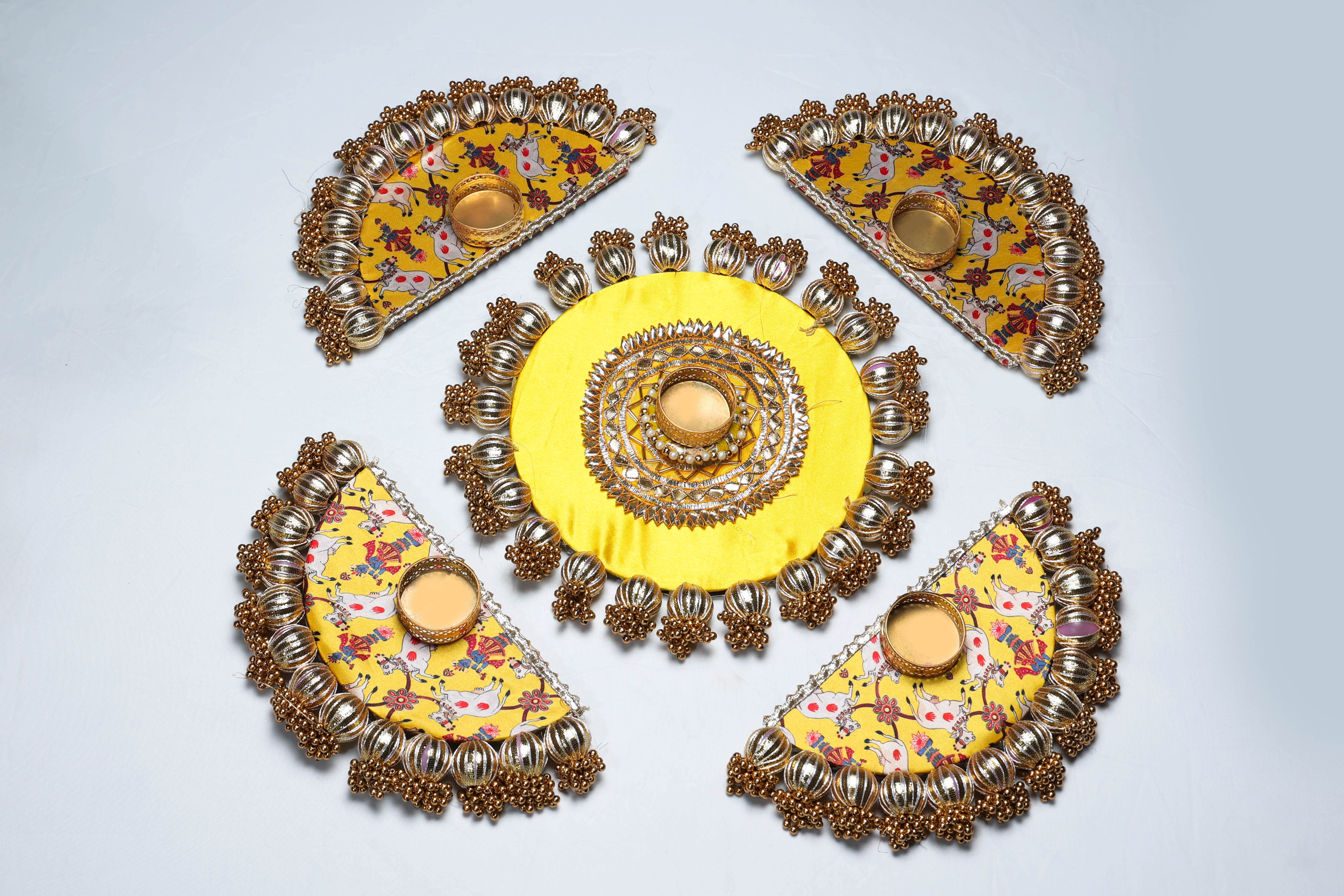 Charming Rangoli Matt With Light Holder for Decor - Artsplash Store ...