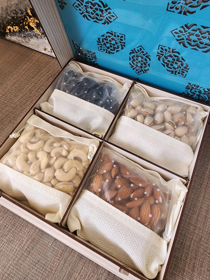 Gift Hamper - New year Dry Fruits Gift Box 