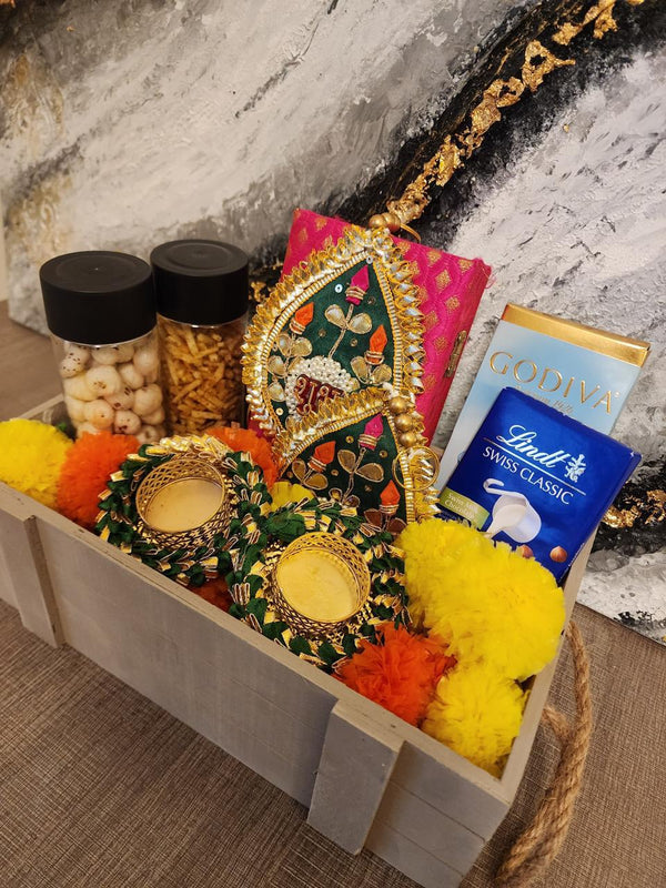 Gift Hamper - New year Large Gift Box