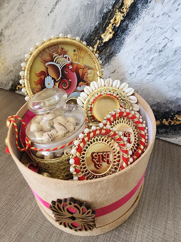 Gift Hamper - New year Small Gift Box 