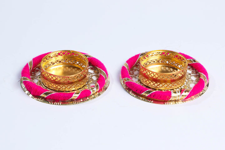 Tea light holders with thread pink color 